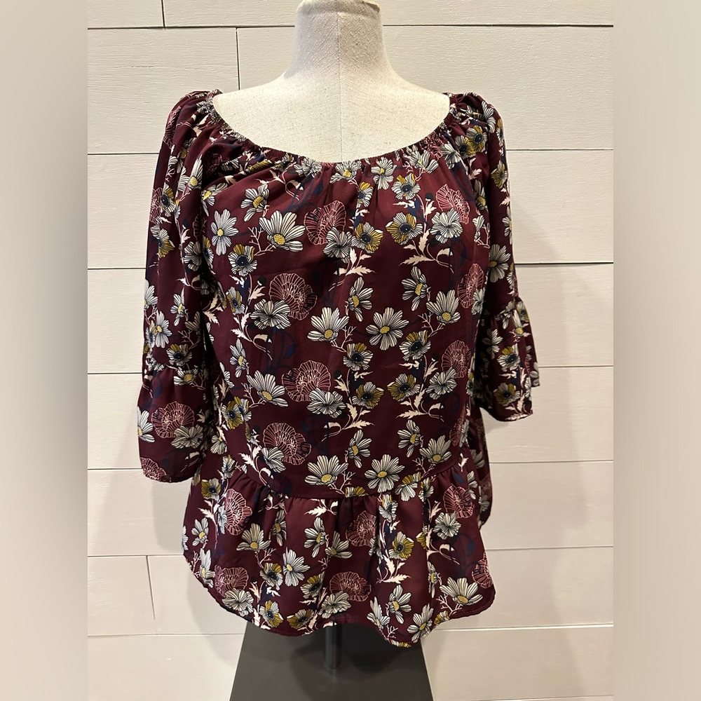 Alga Women’s Burgundy Floral Scoop Neck Peasant Top- size Small - Picture 5 of 5